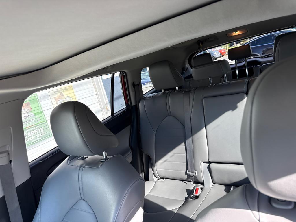 used 2023 Toyota Highlander car, priced at $35,306