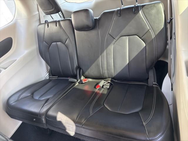 used 2024 Chrysler Pacifica Hybrid car, priced at $26,350