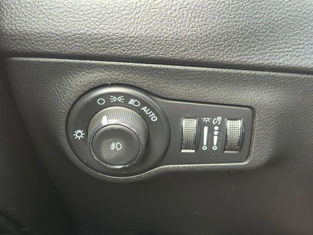 used 2021 Jeep Compass car, priced at $20,590