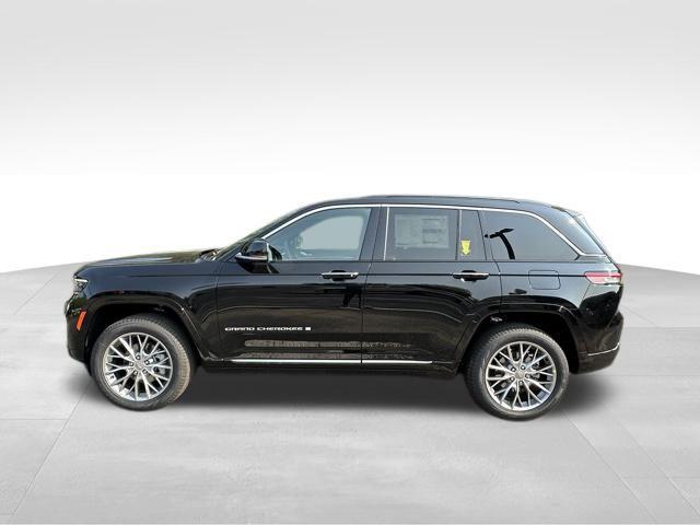 new 2025 Jeep Grand Cherokee car, priced at $56,670