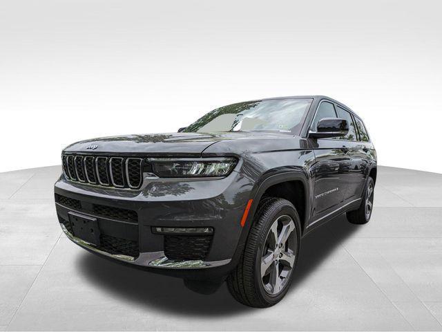 new 2024 Jeep Grand Cherokee L car, priced at $49,552