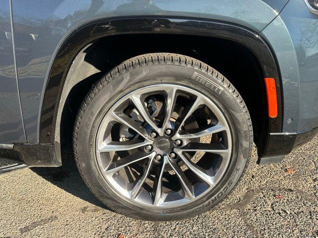 used 2024 Jeep Wagoneer L car, priced at $51,970