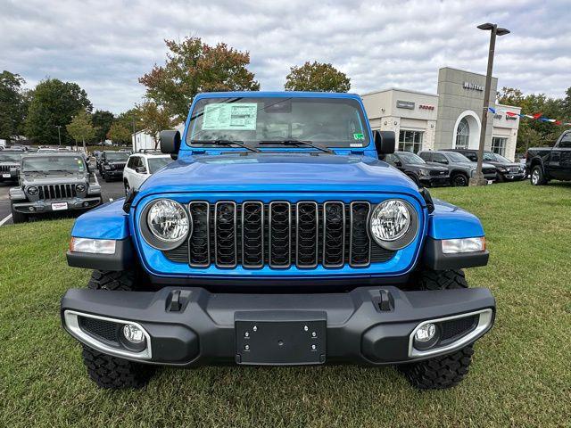 new 2025 Jeep Gladiator car, priced at $47,220