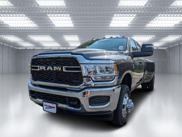 new 2024 Ram 3500 car, priced at $69,563