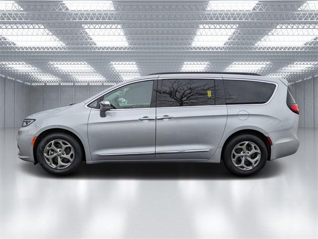 used 2022 Chrysler Pacifica car, priced at $33,590