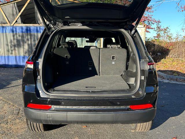 new 2025 Jeep Grand Cherokee car, priced at $44,466