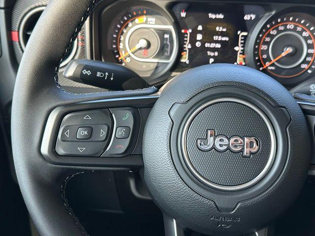 new 2025 Jeep Wrangler car, priced at $53,240