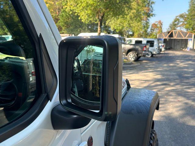 new 2025 Jeep Wrangler car, priced at $53,240