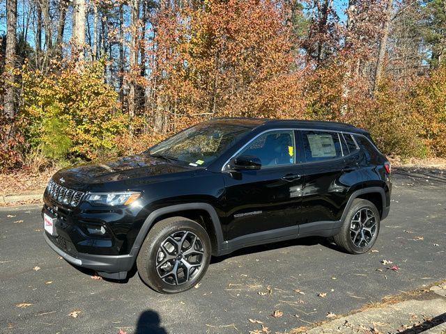 new 2025 Jeep Compass car, priced at $30,108