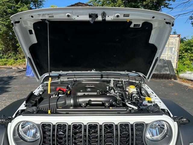 new 2025 Jeep Wrangler car, priced at $43,740