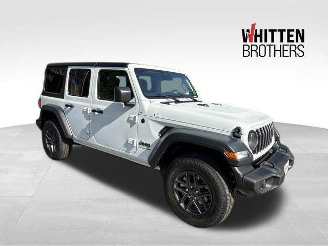 new 2025 Jeep Wrangler car, priced at $43,247
