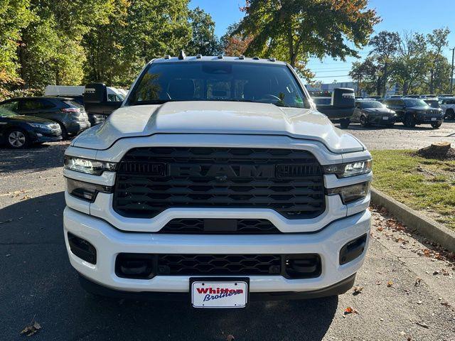 new 2025 Ram 3500 car, priced at $71,717