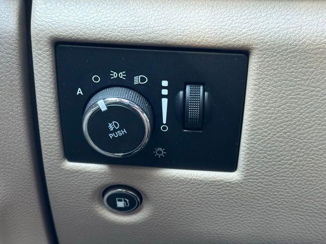 used 2021 Jeep Grand Cherokee car, priced at $26,470