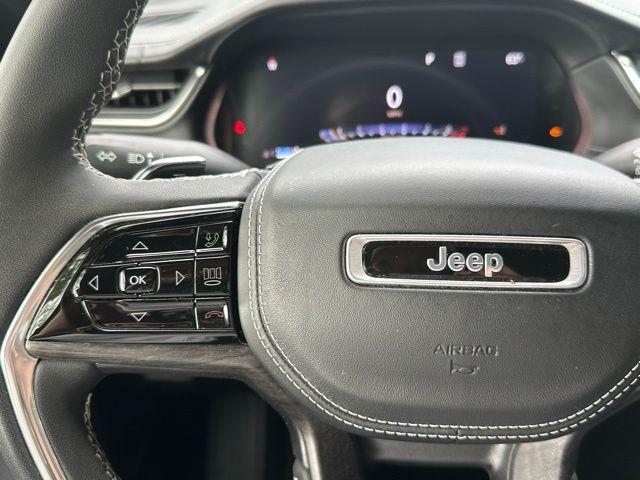 used 2023 Jeep Grand Cherokee car, priced at $40,490