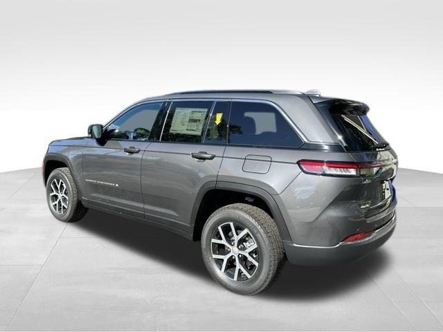 new 2025 Jeep Grand Cherokee car, priced at $41,906
