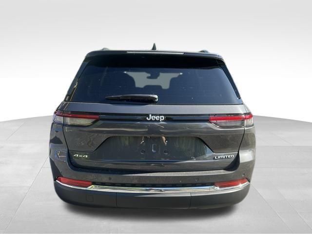 new 2025 Jeep Grand Cherokee car, priced at $41,906