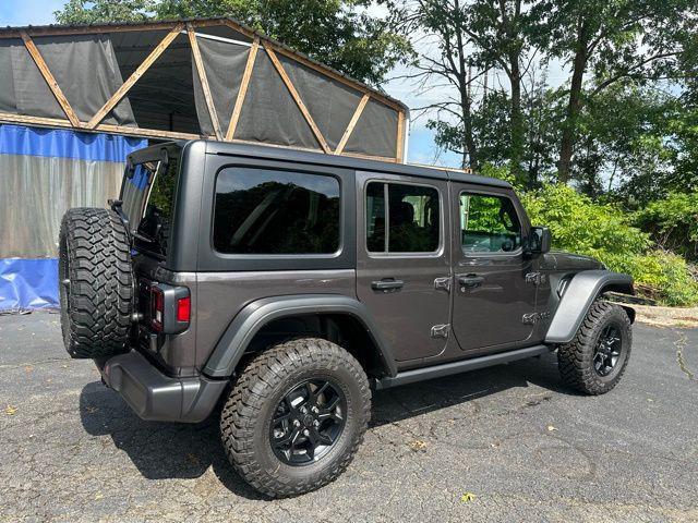 new 2025 Jeep Wrangler car, priced at $48,433