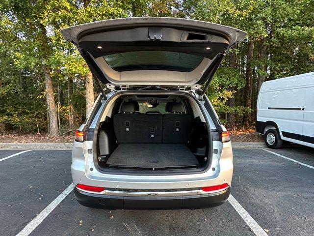 used 2023 Jeep Grand Cherokee car, priced at $33,290