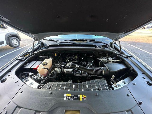 used 2023 Jeep Grand Cherokee car, priced at $33,290