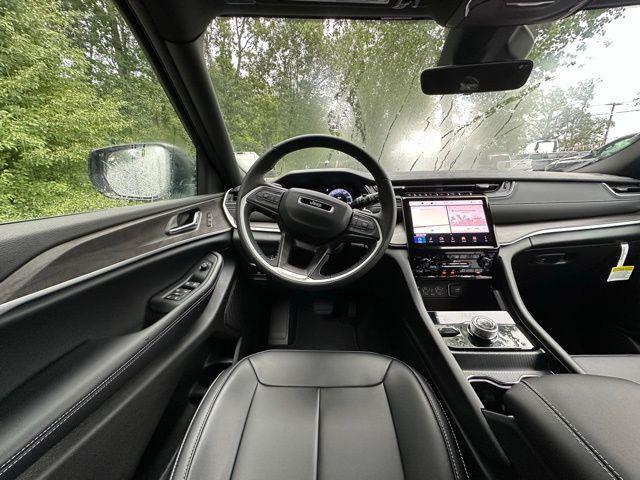 new 2025 Jeep Grand Cherokee L car, priced at $44,738