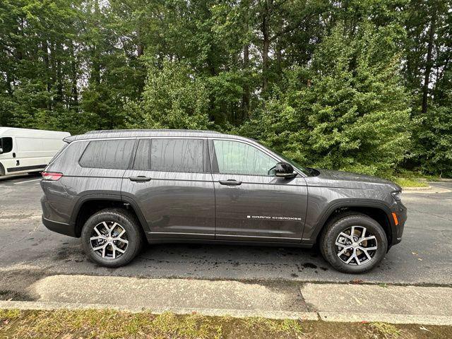 new 2025 Jeep Grand Cherokee L car, priced at $44,738