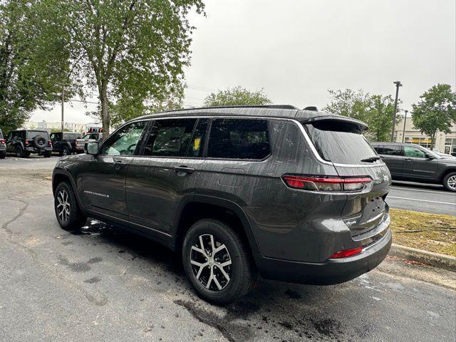 new 2025 Jeep Grand Cherokee L car, priced at $44,738