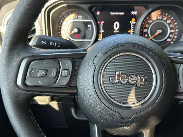 new 2025 Jeep Gladiator car, priced at $47,220