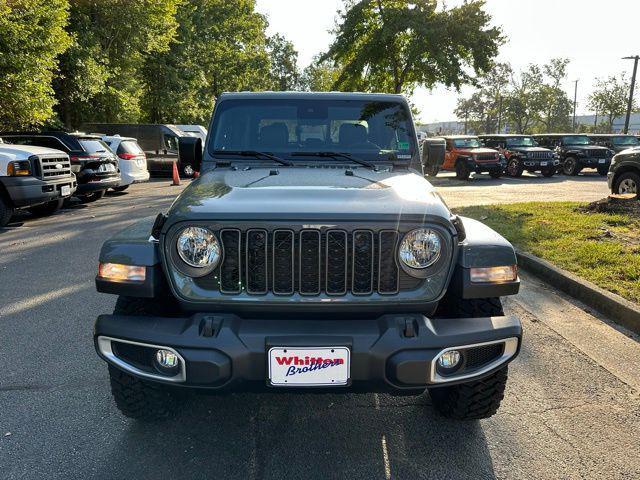 new 2025 Jeep Gladiator car, priced at $47,220
