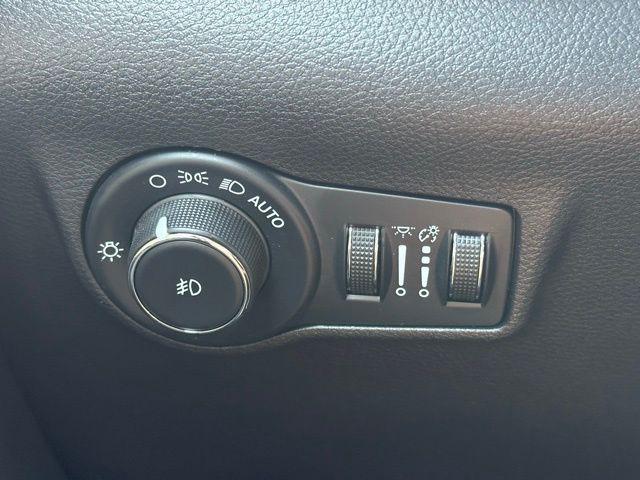 used 2023 Jeep Compass car, priced at $24,970