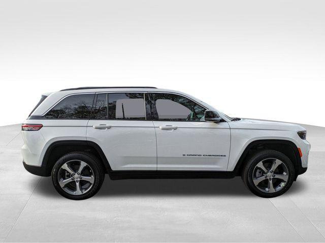 new 2024 Jeep Grand Cherokee 4xe car, priced at $51,357