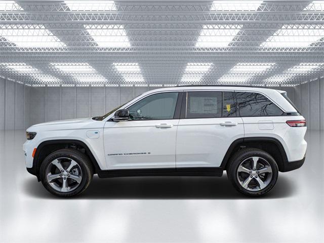 new 2024 Jeep Grand Cherokee 4xe car, priced at $56,025