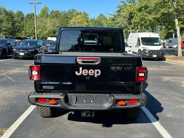new 2025 Jeep Gladiator car, priced at $60,947