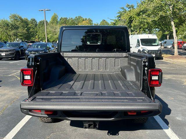 new 2025 Jeep Gladiator car, priced at $60,947