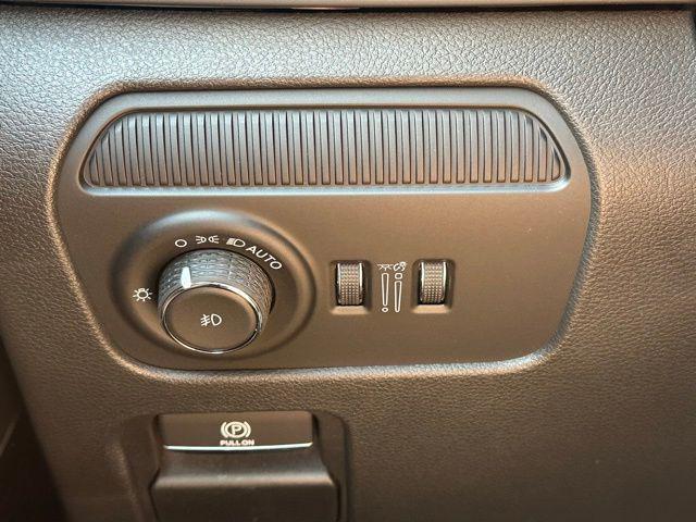 new 2025 Jeep Wagoneer L car, priced at $82,117