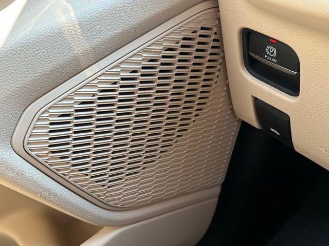 new 2025 Jeep Grand Cherokee car, priced at $42,045