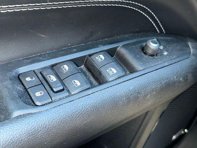 used 2022 Jeep Compass car, priced at $27,490