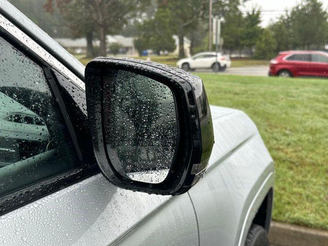 used 2023 Jeep Grand Cherokee car, priced at $37,990