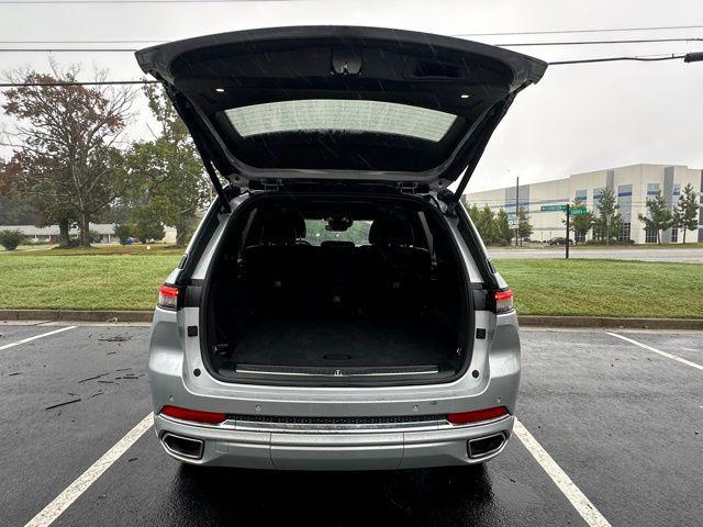 used 2023 Jeep Grand Cherokee car, priced at $37,990