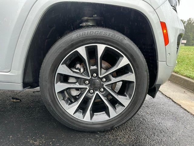 used 2023 Jeep Grand Cherokee car, priced at $37,990