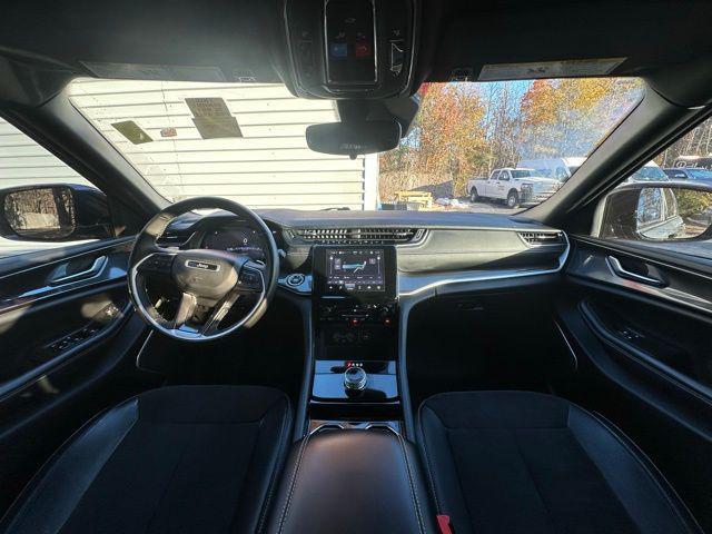 used 2022 Jeep Grand Cherokee car, priced at $30,490