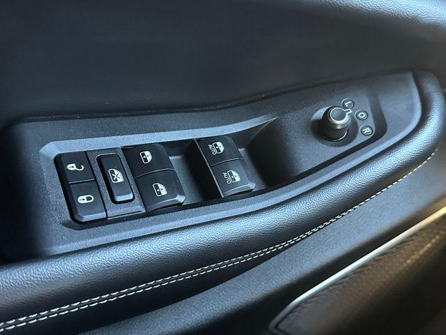 used 2022 Jeep Grand Cherokee car, priced at $30,490