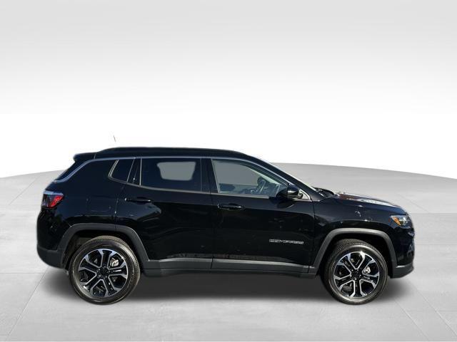 used 2022 Jeep Compass car, priced at $25,000