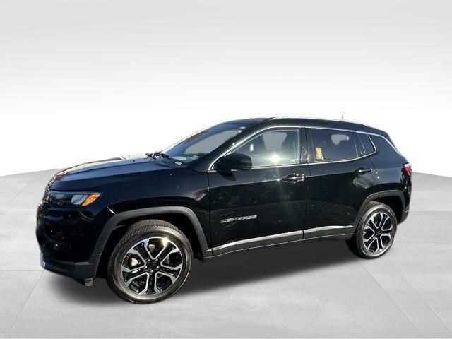 used 2022 Jeep Compass car, priced at $25,000