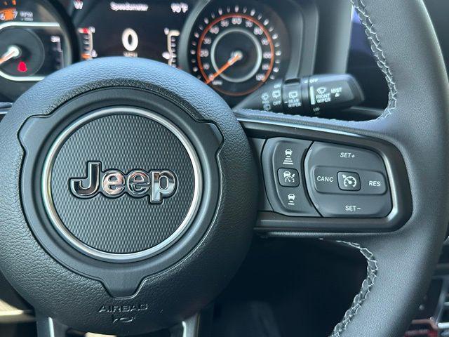 new 2025 Jeep Wrangler car, priced at $53,485