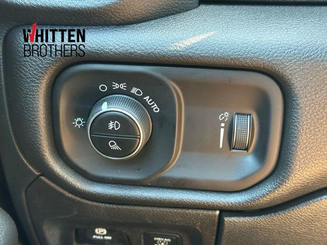new 2025 Ram 1500 car, priced at $46,680