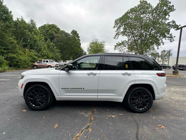 new 2025 Jeep Grand Cherokee car, priced at $57,824