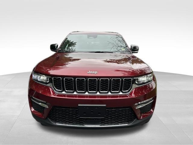 new 2025 Jeep Grand Cherokee car, priced at $45,540