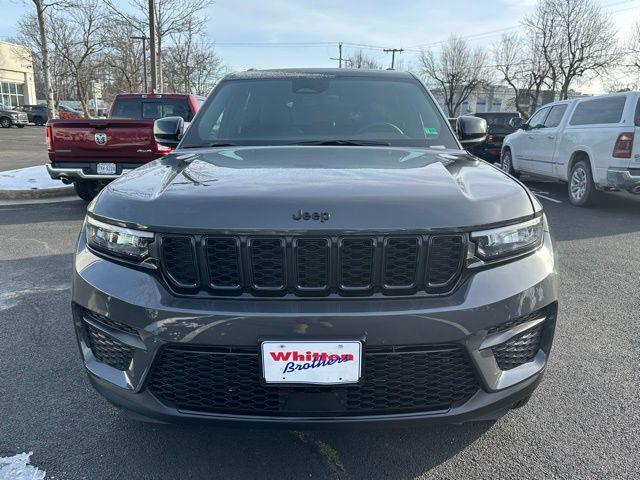 new 2025 Jeep Grand Cherokee car, priced at $42,410