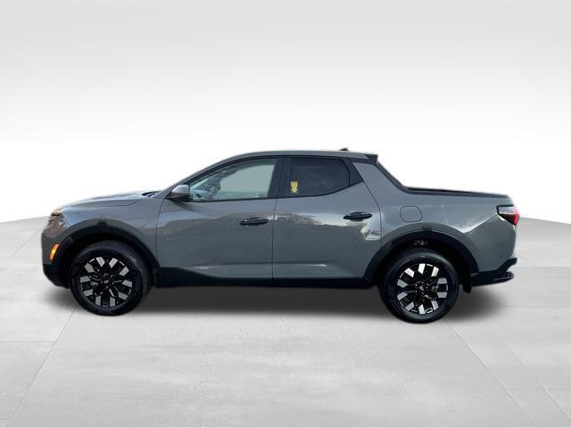 used 2025 Hyundai SANTA CRUZ car, priced at $27,000