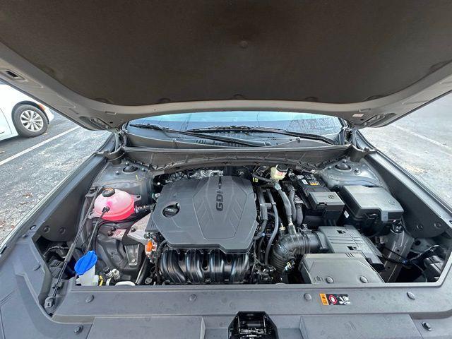 used 2025 Hyundai SANTA CRUZ car, priced at $27,000